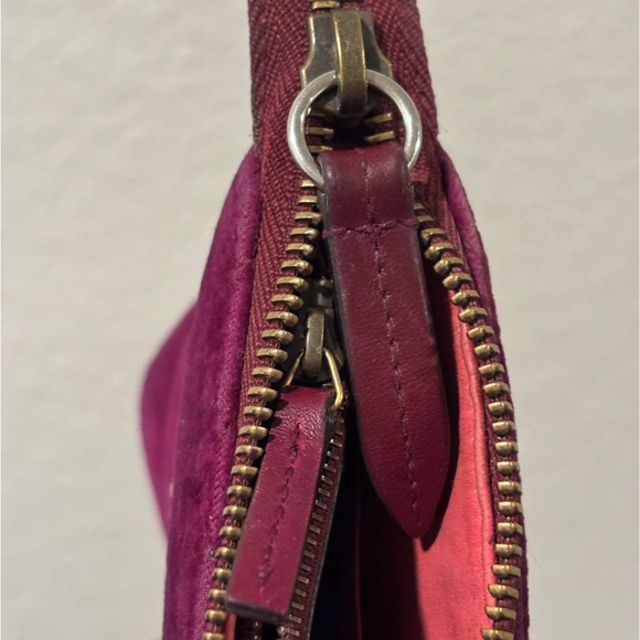 Gucci GG Marmont Burgundy Velvet Small Crossbody Shoulder Bag - Picture 10 of 10